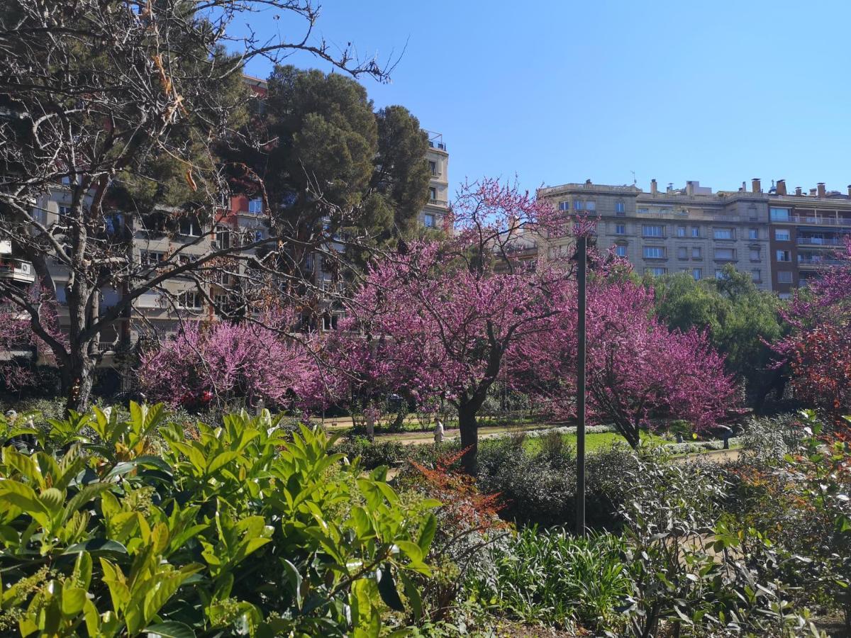 Aparteasy - Turo Park With Lovely Balcony Barcelone Extérieur photo